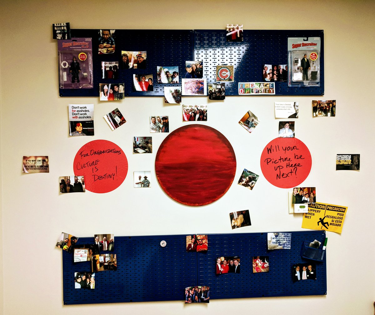 Red Circle tweet media