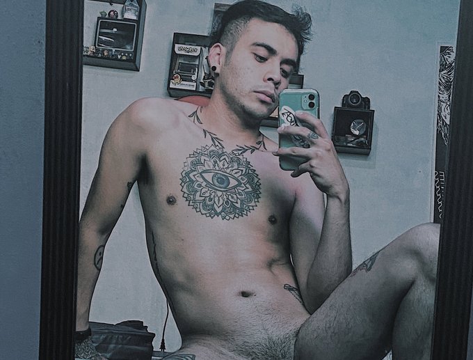 Uncensored pic on my OF ?

https://t.co/ltblO1WHdR

#gay #gayboy #cuteboy #cutegayboy #twink #gaytwink