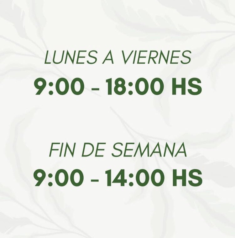 Bueno, la verdad me duele escuchar a mi papá decir, cada vez que llega a casa, "hoy no se vendió mucho" o "por la web no compra nadie".
Abrimos un local de comida completamente artesanal, natural, sin nada proveniente de animales y sin conservantes🌱Los siete días de la semana🌱+