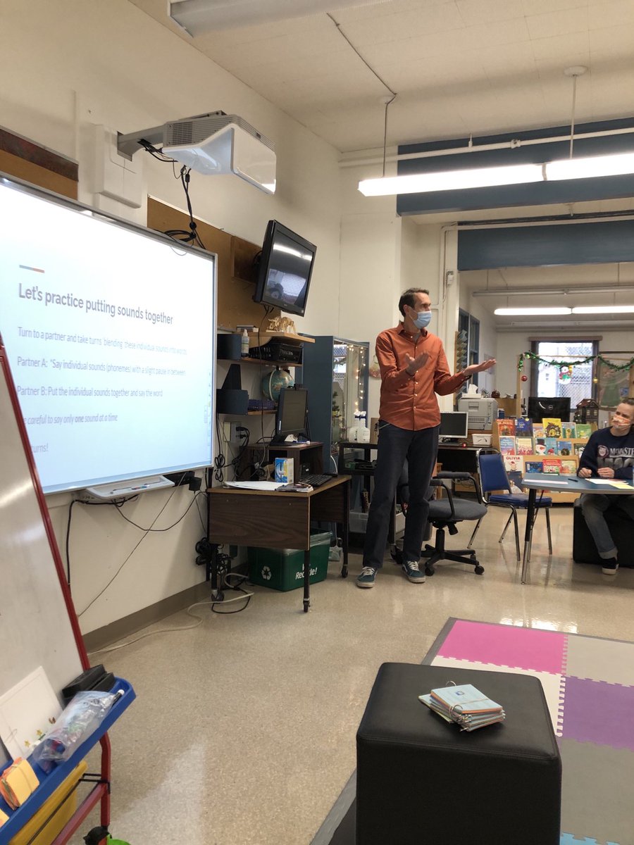 clfranes's tweet photo. Literacy ProD offered by SD 52s SLP and Literacy Specialist teacher!  #collaborationrocks #literacygems ⁦@RupertSchools⁩ ⁦@SandraLPond⁩ ⁦@APSamoil⁩ https://t.co/LiOtI9NGIg