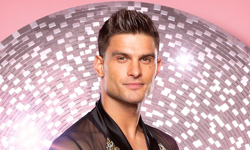 (7) Aljaž Škorjanec - Acute MedicineExcellent all rounder and you’ll learn a lot whilst working with him. Spends so much time at the hospital that the only possible successful marriage is to another Consultant. Lusted after by other staff but unobtainable.