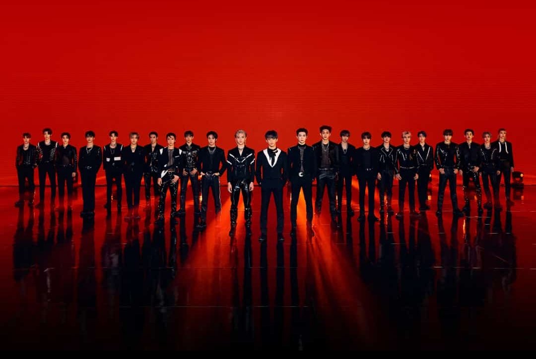 renjihan's tweet photo. #NCT_RESONANCE
#NCT 
#NCT_RESONANCE_pt2 
@NCTsmtown 
Yang awalnya gak percaya kalau NCT bakalan cb akhir tahun, kirain badut, trs mulai pada kode2an
kiranya bakalan cb 21 member dikasih sama SM 23 member.
Trs salah duga orang trnyata bukan dia orngnya. Trs dikagetin SM malem2 https://t.co/KNvYZFoJLk