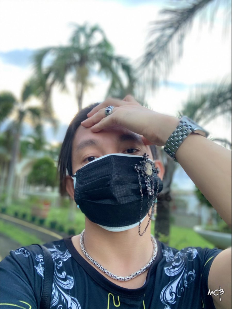 marvscb's tweet image. Y not?! #disposablefacemask