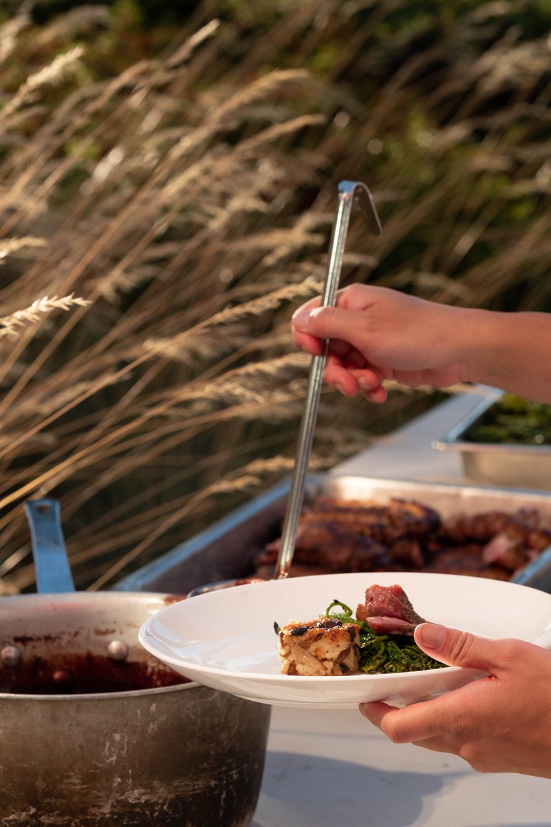 Let us serve you this week with our frozen entrées or at-home menus available to order online! 

savourycity.catering
#vancouverbc #yvrfoodie