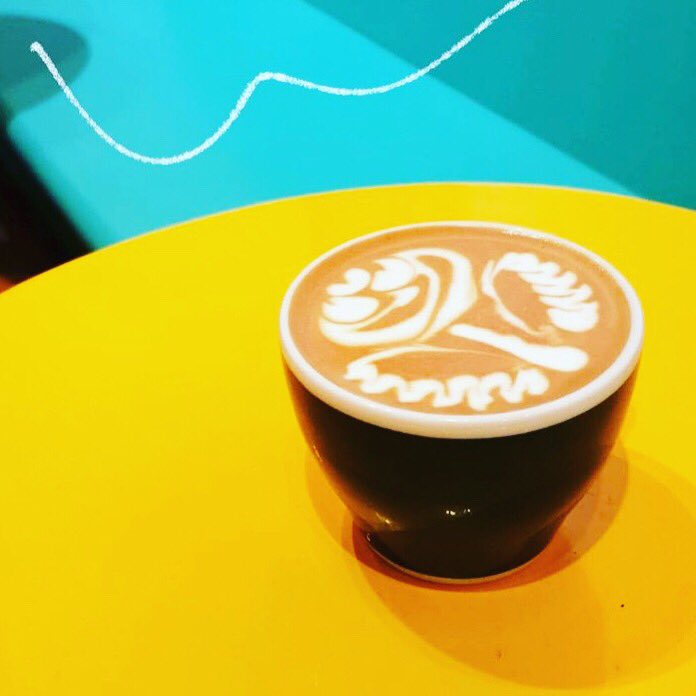 Hello Monday! 
May the Monday blue’s slide away with your morning coffee ☕️