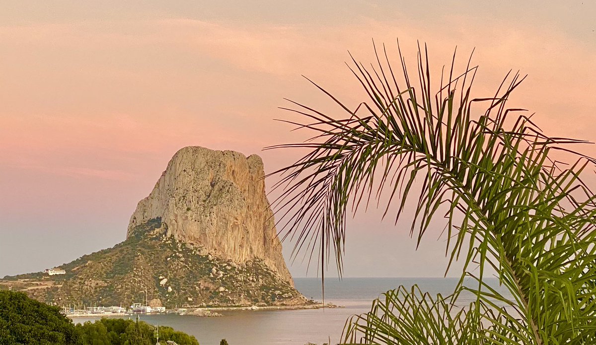 hhbackaert's tweet photo. ❤️#Calpe #Calp #Enjoy❤️ https://t.co/gPxeIQfj04