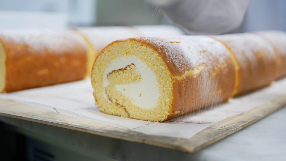 ビルソンローラーズ公式bilson 今日が今年最後の催事出店最終日 お客さまとの出会いをかみしめて販売します お近くの方はお見逃しなくー 武蔵小山マイスイーツ 武蔵小山ケーキ ビルソンローラーズ Bilsonrollers ロールケーキ専門店 ロールケーキ