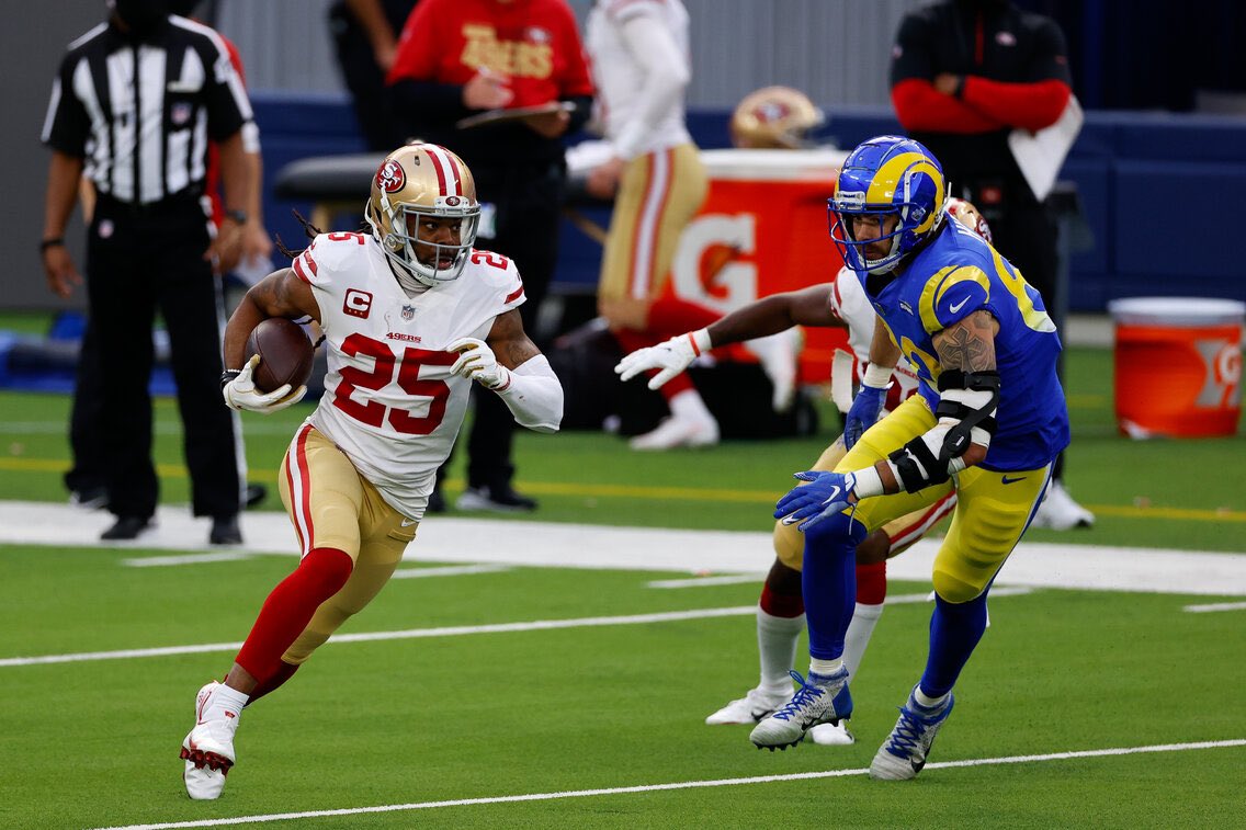 RSherman_25's tweet image. Blessed to get to battle with my guys!  I love this game!