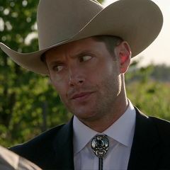 esterlovescas's tweet image. O Dean não teve infância - foi pai, mãe, irmão e soldado, mas não foi criança
Perdeu tudo o que amava várias vezes
Quando se apaixonou, foi silenciado
Ele merecia uma vida longa e não um pedaço de torta e uma morte estúpida
Ele merecia ter vivido um grande amor
Ele merecia mais.