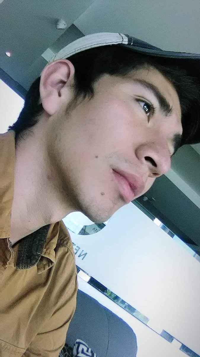 Hoy  recordaba Cómo era todo en casa de mi abuela,  me puse a pensar que simplemente después de que ella ahora se ha ido y ya no esté, nada volverá a ser lo mismo tocará su puerta y no escuchar su voz diciéndome algo dulce a su estilo, será completamente  diferente y me rompe 💔