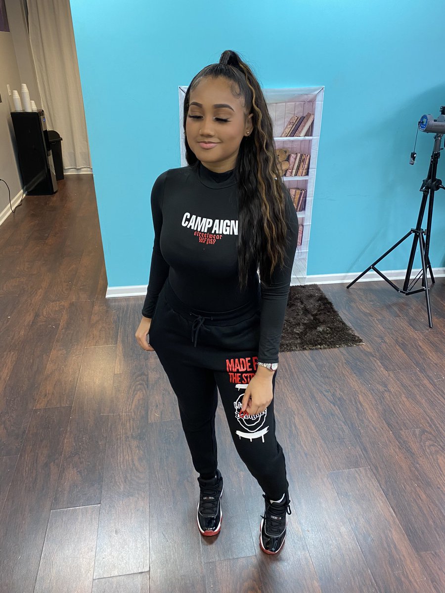 theyfall4nieya's tweet photo. my bitch need attention, she bad asf🤷🏼‍♀️ https://t.co/ZWHEQXafVZ
