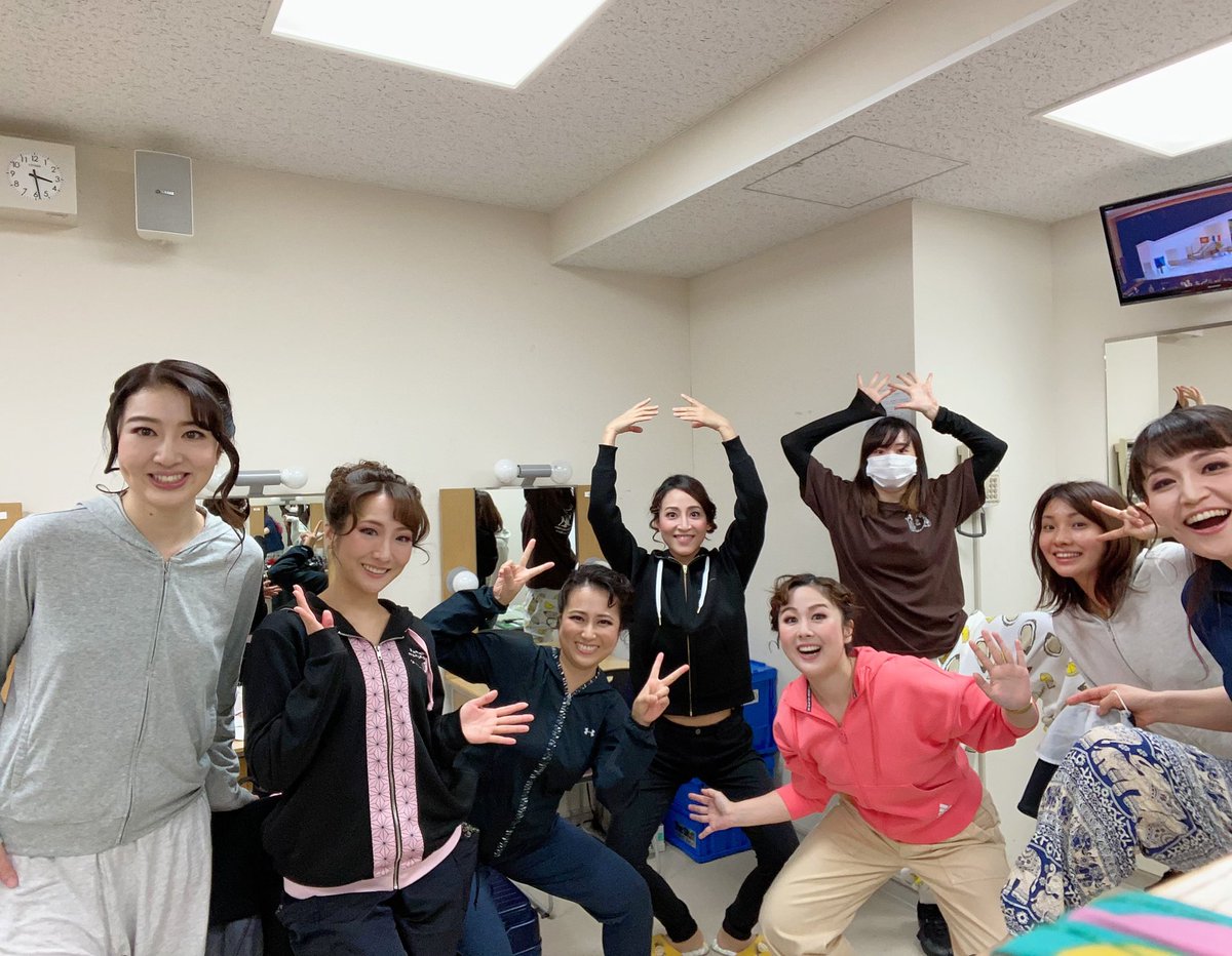 メリーウィドー、全公演が終演いたしました！ご来場いただいたお客様、関係者の皆様、本当にありがとうございました！無事に開催でき、出演することができ、幸せでした💃✨これからも頑張ります✨