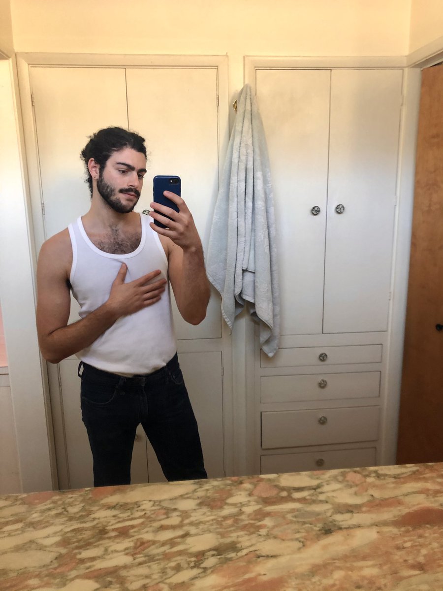 Sideshow Kobb tweet media