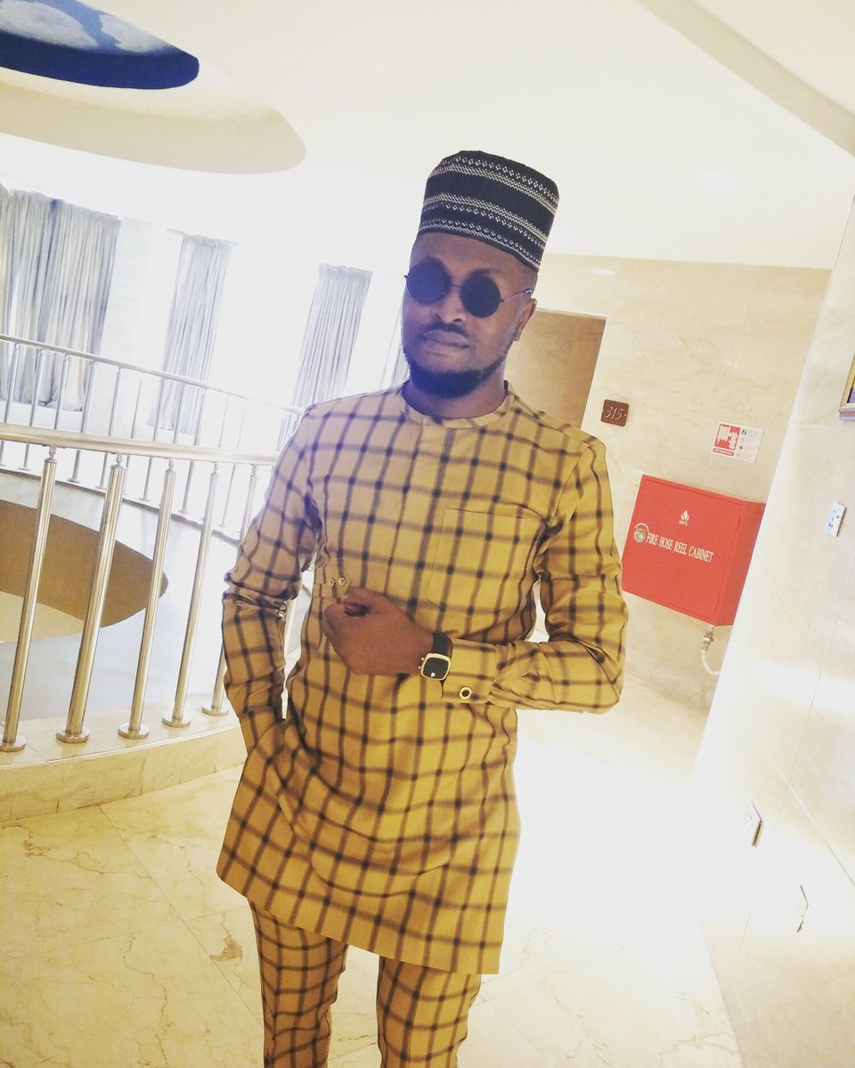 EBRIAN78854600's tweet photo. Happy birthday to me👑 https://t.co/26gRNFlG8V