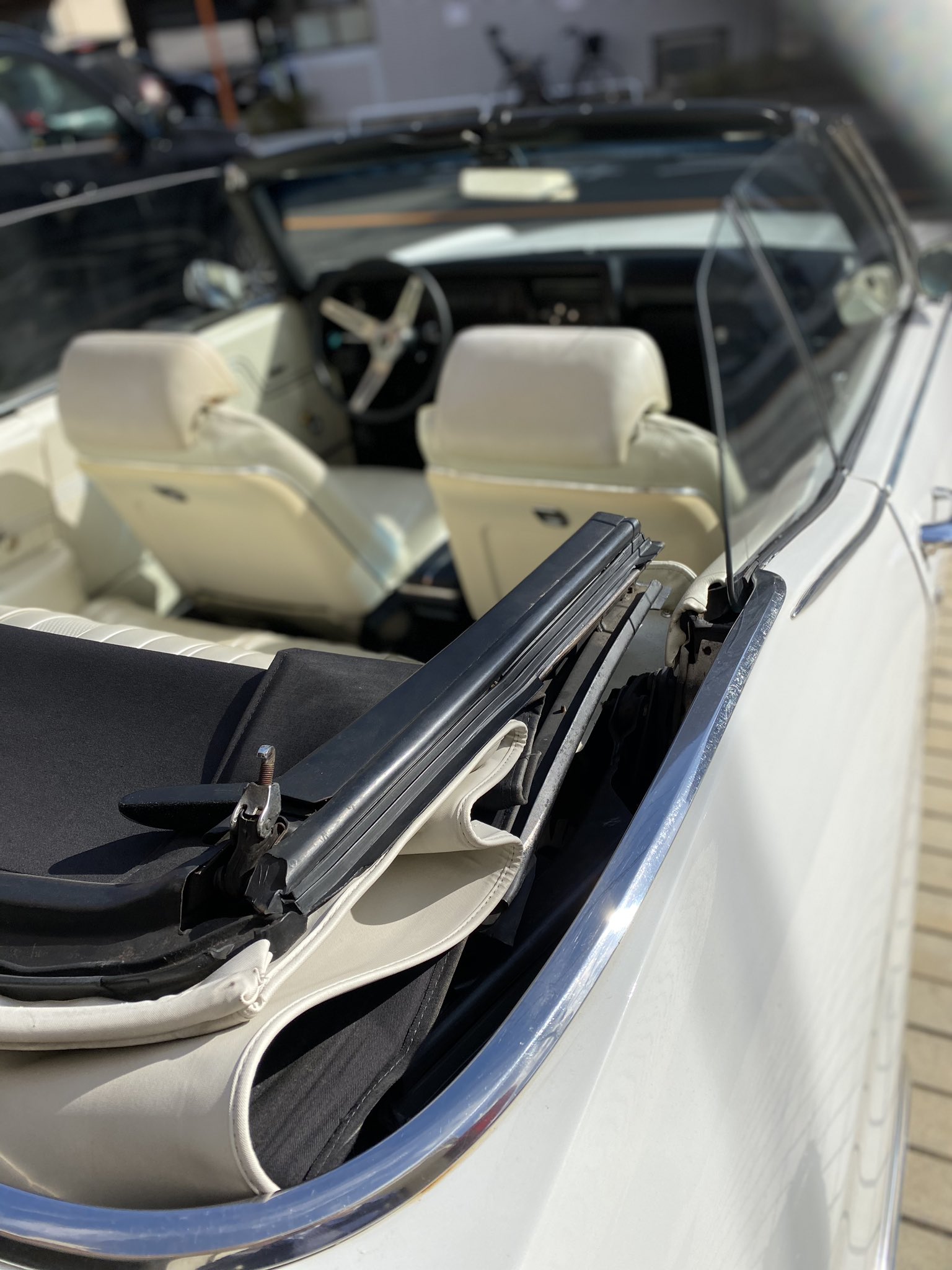 Twitter 上的 ヒロ税理士 チャンネル登録30万名youtuber 会計事務所経営者 お客様 Mtg終了後 爆音のアメ車オープンカーでステーキ屋さんへ またまたお肉をご馳走なりました 学生時代 乗っていたアメリカンバイクを思い出し 自分もオープンカーが欲しくなりまし