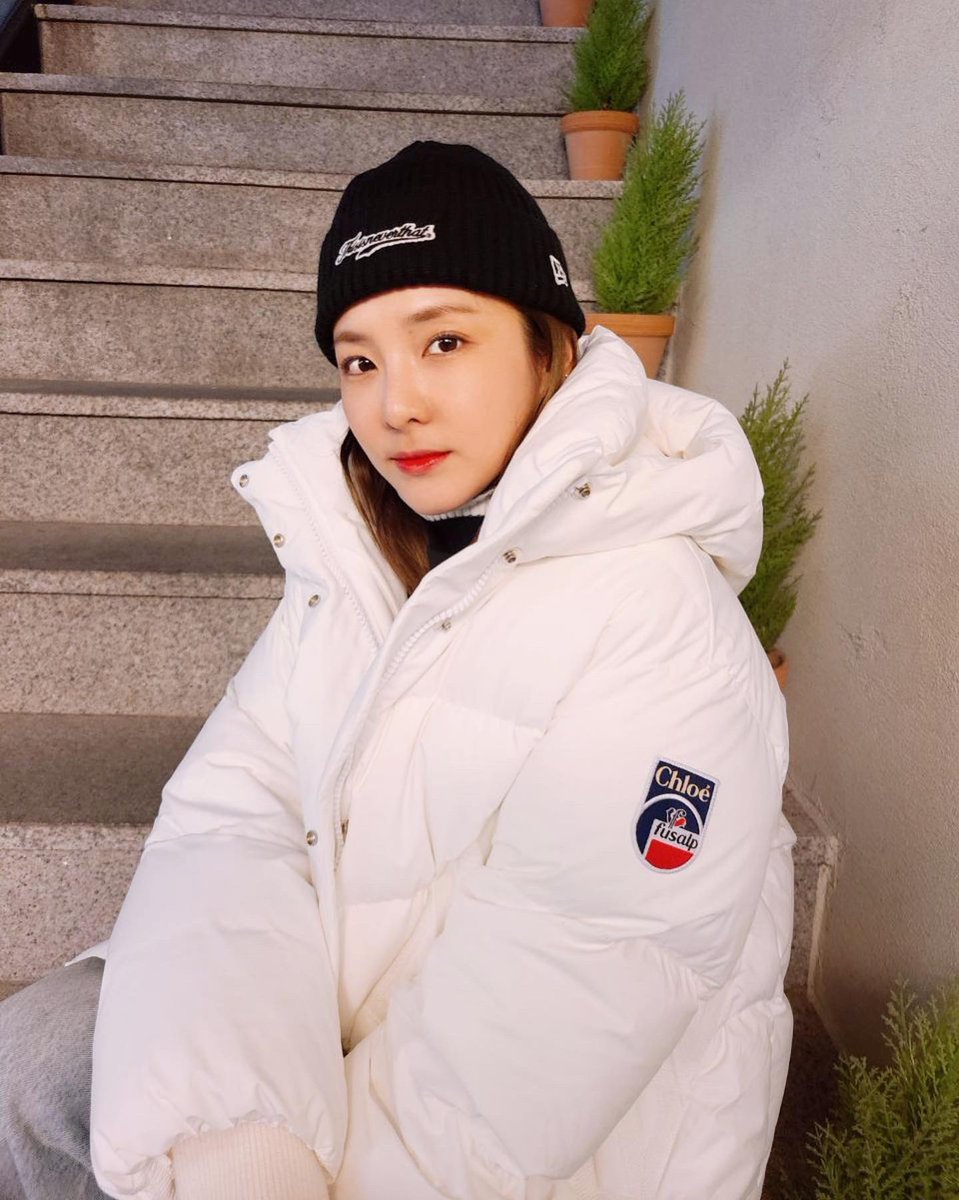 krungy21's tweet photo. 춥지만 행복한 겨울이다라~ ❄️☃️🌨💟 모두 따듯하게!!! 🔥🙏🏻 https://t.co/uXG6yyC3Cx
