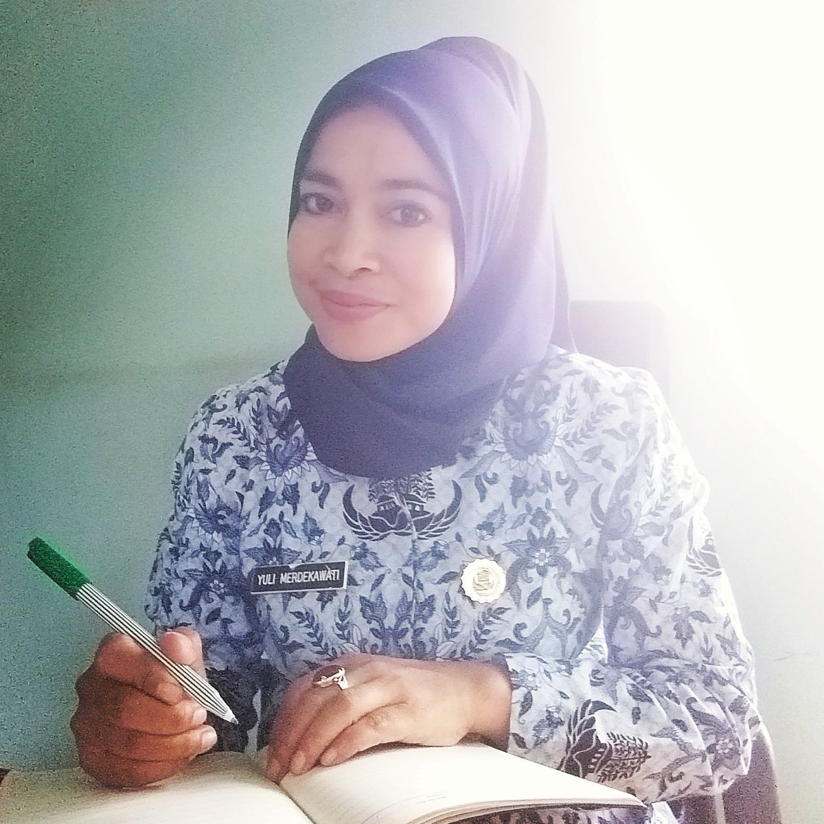 Selamat hari guru nasional dan peringatan HATI KORPRI KE-49 Tahun 2020 <a href="/Dpmptsp_Subang/">DPMPTSP SUBANG</a> @dinsos_subang <a href="/Kota_subang/">kota subang</a> <a href="/TINTAHIJAUcom/">TINTAHIJAU.com</a> <a href="/ridwankamil/">Ridwan Kamil</a> <a href="/haji_ruhimat/">Haji Ruhimat</a> <a href="/SubangBaruID/">Subang Kota Kenangan</a> <a href="/SubangMuda/">SUBANG MUDA</a> @SundaneseSubang