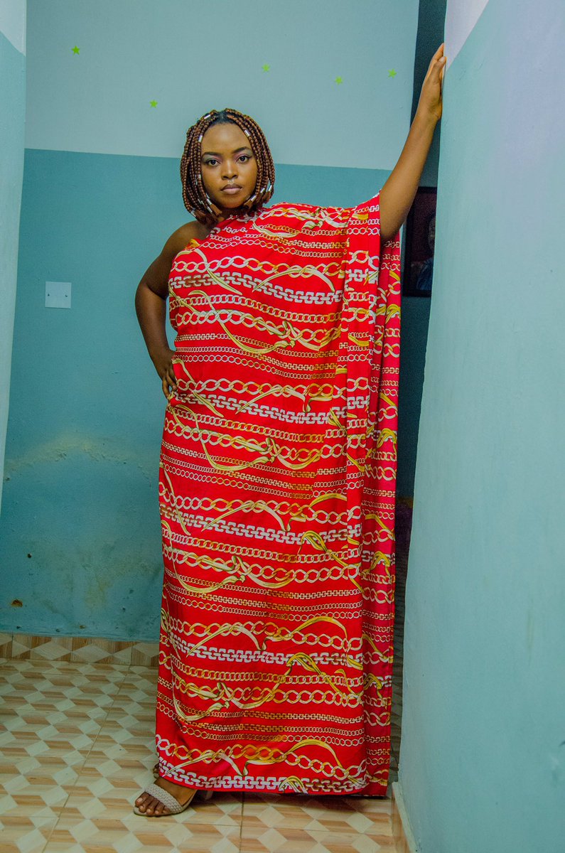 BrizyImage's tweet photo. Red mono strap Boubou.

What a lovely selection for that special occasion where class and style intersects.
Quite comfortable and light.
Made from quality chiffon fabric.
#boubou #maxidress #chiffon #chiffondress #monostrap #queens #ladyinred https://t.co/z4b0egtV1e
