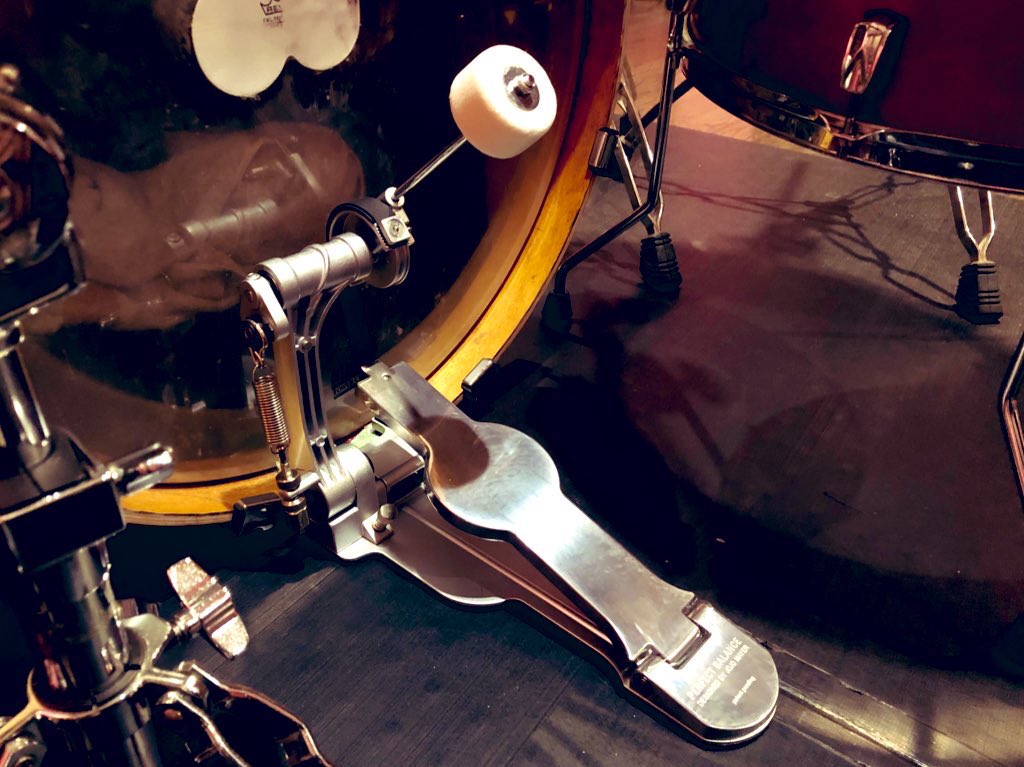 kimpaso's tweet photo. 久しぶりのNew Gear！いらっしゃいませ。

#perfectbalancepedal
#drumshopACT https://t.co/84vreEiVAq