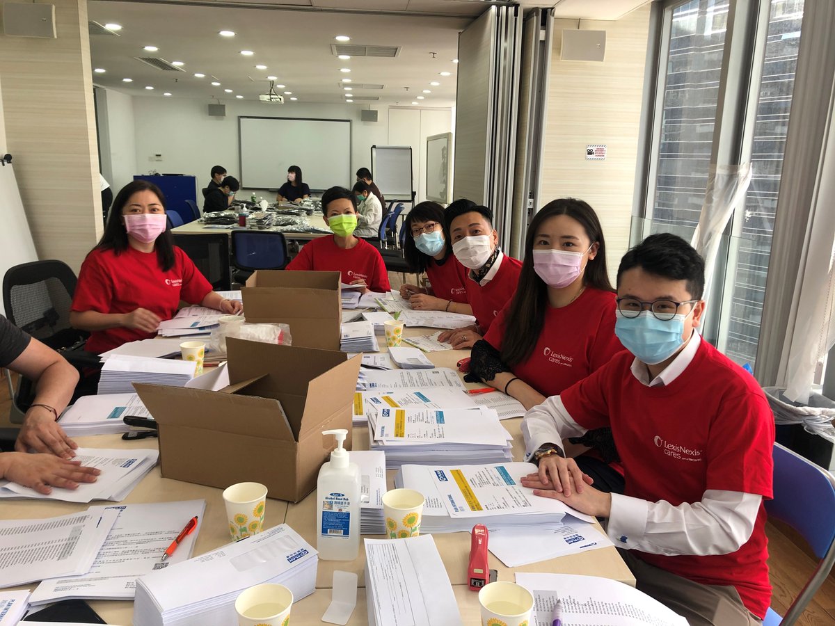 lexisnexishk's tweet photo. What a delightful way to spend the afternoon! Our #RECare volunteers helped out the donors of Plan International Hong Kong by translating the letters to their sponsored children in #developingcountries. May messages of #encouragement and #blessings be effectively delivered! https://t.co/qV4KxEo76R