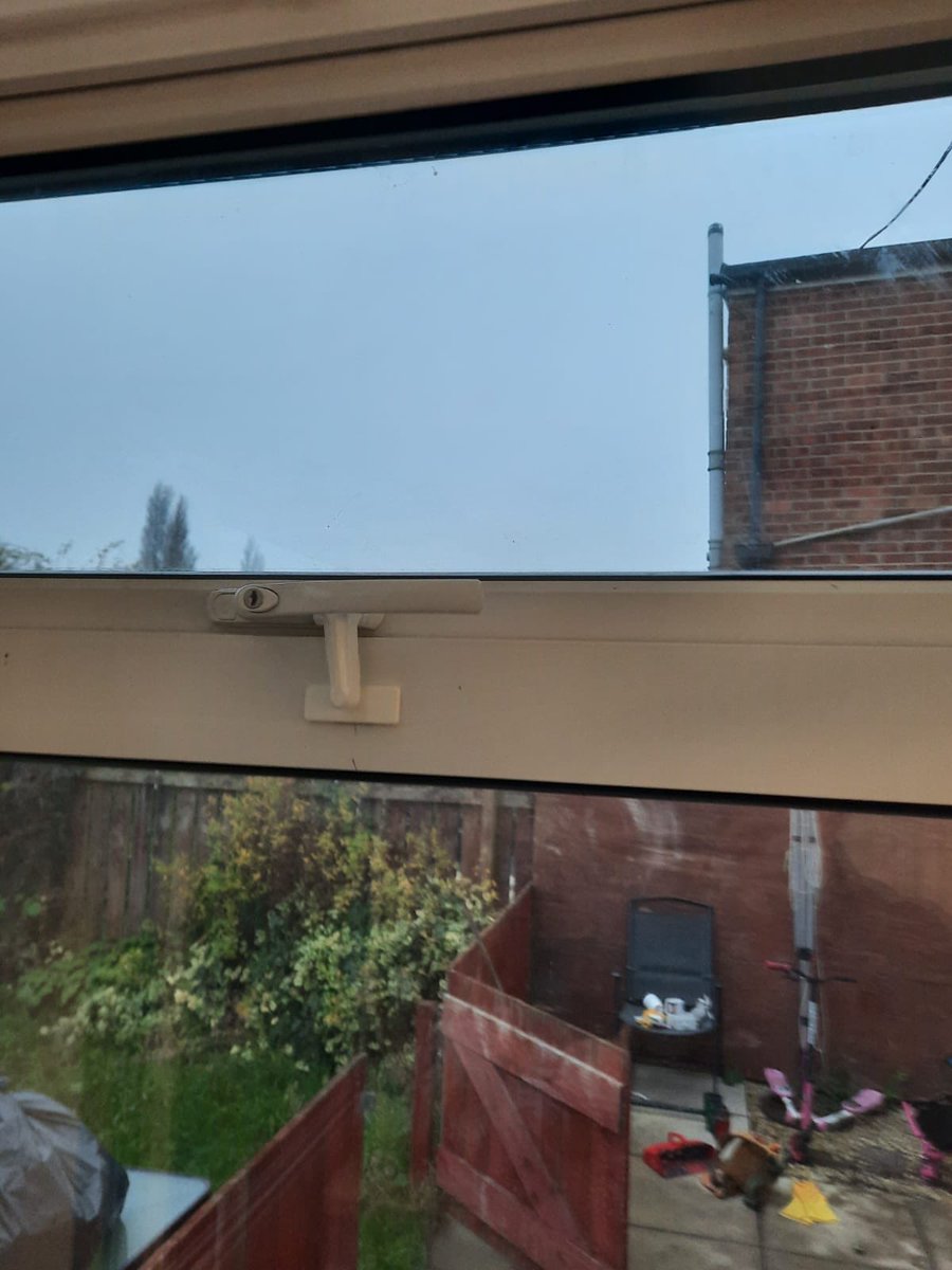 SASHSTOP tweet media