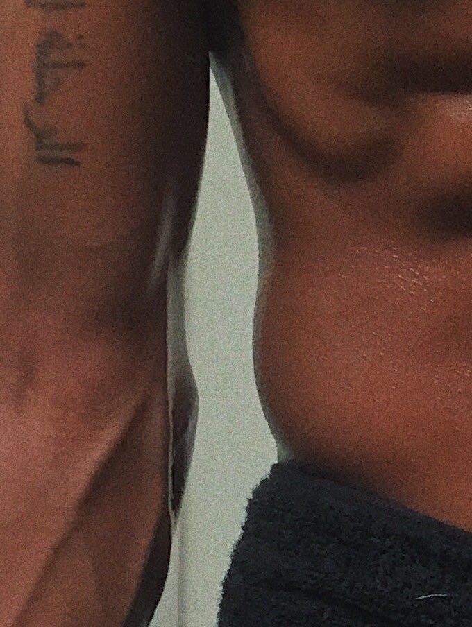 eyeofscottie's tweet photo. black boys in the shower > https://t.co/p97FkwOQ7C