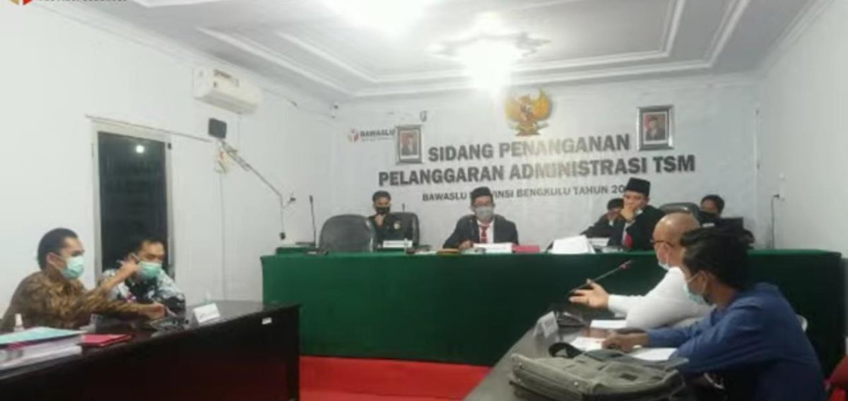 Diperintah Hijazi, Tarmizi Gumay Usir Pengacara SAHE kabarrafflesia.com/2020/11/diperi…