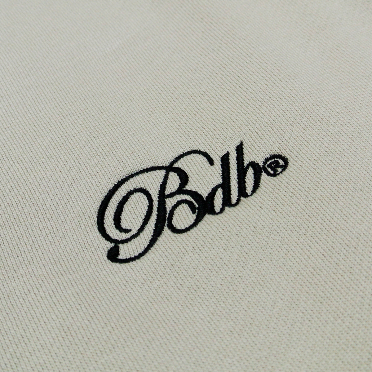 GimmeFiveShop's tweet photo. BDB WINTER 2020!! 
2020/12/01 (Tuesday) 0:00~ Start!!
BDB logo crew neck（NEW）
Price:8,800yen (tax in)
→https://t.co/30QDdSKQmx
#BDB
#BreakDownBabylon
#logo
#crewneck https://t.co/1gvM7fZClp