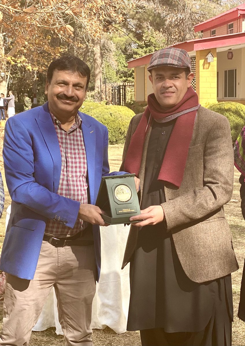 mirzaiqbal80's tweet photo. Really grateful for the hospitality of ⁦@dcpishin⁩ Qaim Lashari in Pishin Rest House, he also presented a souvenir to me. https://t.co/hCowlbf2Ia