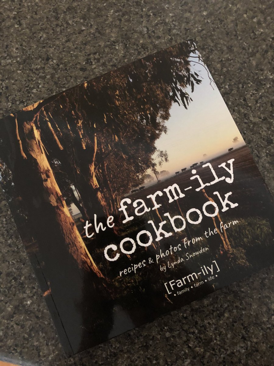 Look at what just arrived! 

The Farm-Ily cookbook comes from Lynda Snowden. Lynda kindly contributed all the images used in @AgriEducate essay comp promotion this year. Talent definitely runs in the family @aksnowden 😉