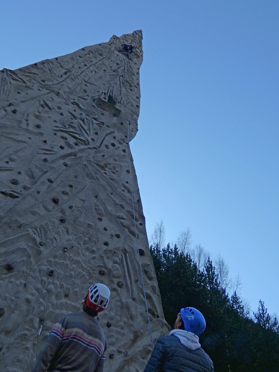 canillo_andorra's tweet photo. 🧗‍♀️ Mur escalada Cascada de Moles.  ⁣⁣
⁣⁣
Hem reobert el mur d'escalada, que és d'accés lliure, després de la reparació a la part alta. Més info https://t.co/B61AmuK8eX⁣⁣
⁣⁣ https://t.co/Fpxdx3X1wS