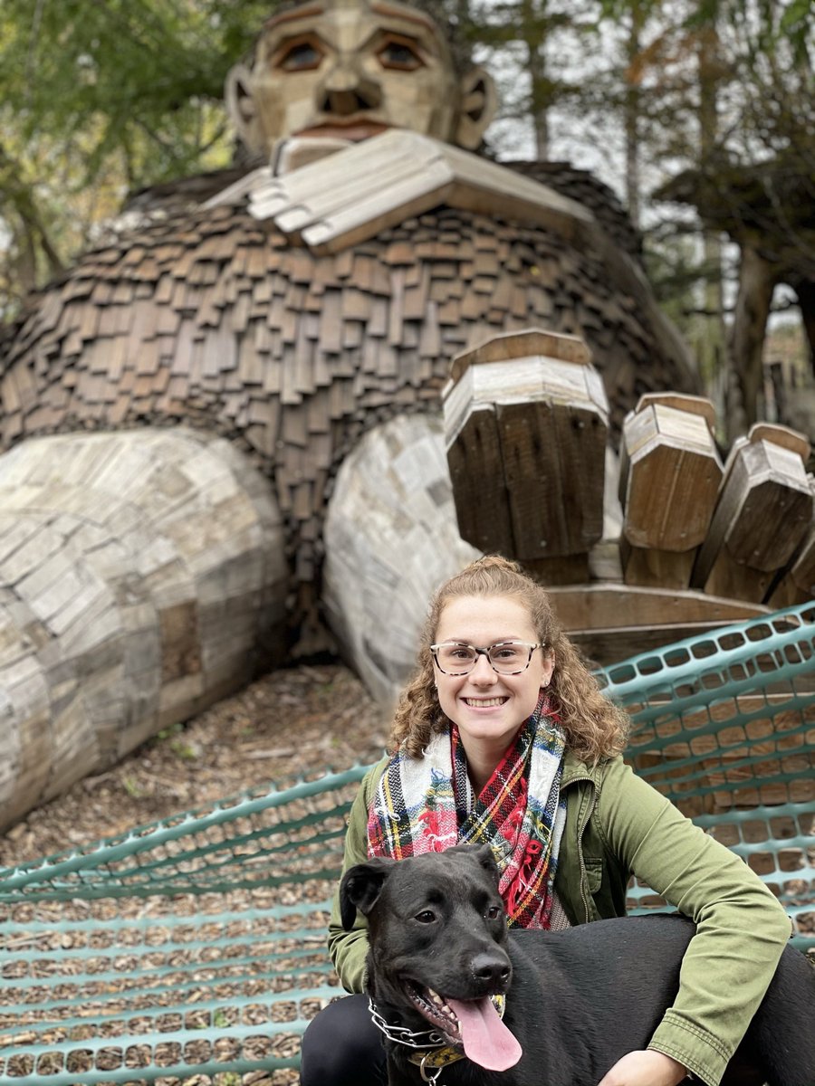 QUEST TEACHER OF THE WEEK: MS. LYVERS!💙🧡 <a href="/ChoirRamsey/">Ramsey Choir</a> <a href="/RamseyMS_JCPS/">Ramsey Middle School</a>