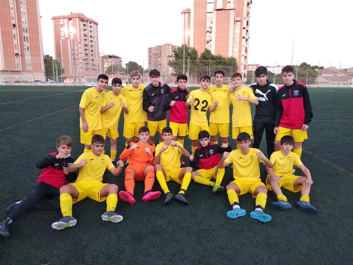 Nuestros chicos del cadete B realizaron un partido muy completo en el que dominaron de principio a fin.
!Enhorabuena EQUIPO!
1,2,3 LACROS BABEL!
#contigosomosmas #lacrossbabelcf #cadeteb #mareagrogueta