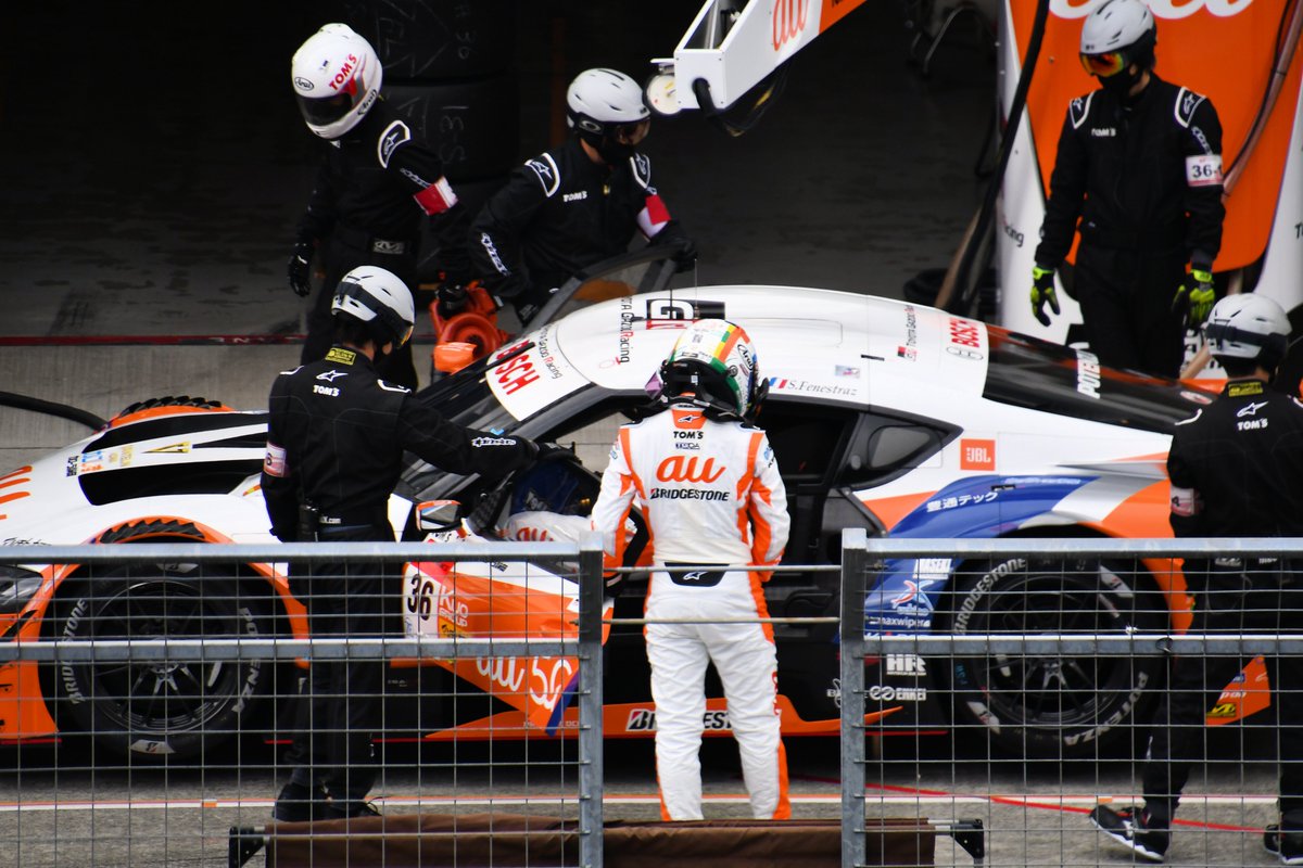 FE_nanamaru's tweet photo. 2020 #SUPERGT 最終戦  富士

#TGR TEAM #au #TOMS
#36 au TOM'S GR #Supra 
#サッシャ・フェネストラズ

チャリテーオークション
#SachaDesign コンテスト
優勝した娘がデザインしたヘルメットを
現地で観ることが出来ました😆
家族の最高の思い出となりました✨
thank you sacha ☺️🇫🇷🇦🇷 https://t.co/MAwKy4RIqz