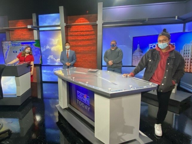Jackkeenannews's tweet image. Big shoutout to @lizszewczykwx, @EmilionMiles and Director Bobby for making the show go this morning.

Happy Monday to everyone out there!! Make sure to stay warm, dry, and safe throughout the day ❄🌡🧥 

#BlurryPic #Stillworks