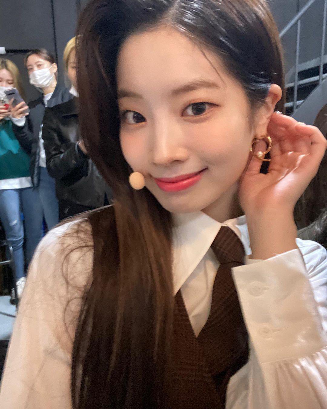 Twice 和訳 Information ダヒョン Instagram Twice 트와이스 Jypetwice Mamavote 다현 Dahyun