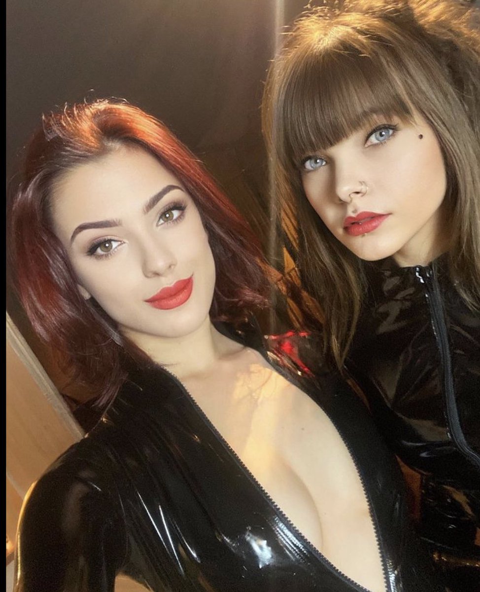 TheRubberdom's tweet photo. Team #Shiny #ShePower #LatexFetish #Dominas United Poland 🇵🇱 Muah @lady_perse #ladyperse & company! Unno pets only the fabulous 💅🏻💪🥰💇🏻♀️
More 👉 https://t.co/8d7W6x8Vy3 https://t.co/uX66QMwoBy