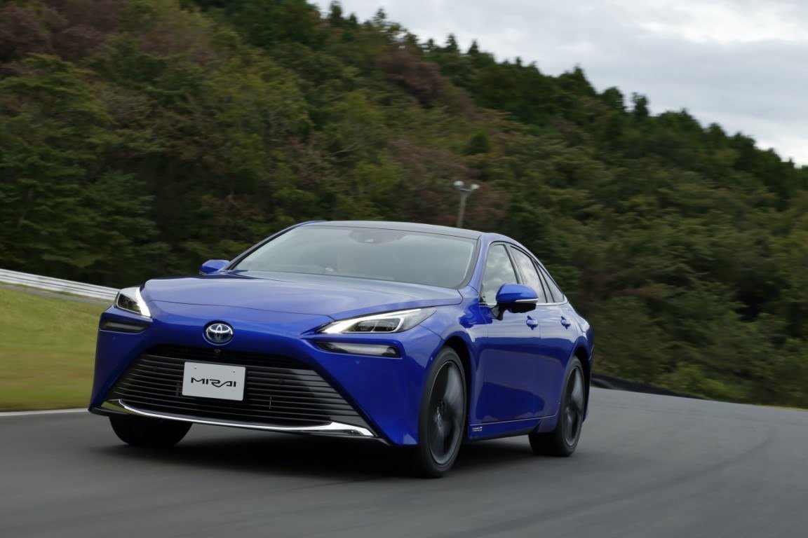 motorpuntoes's tweet photo. Debuta el Toyota Mirai 2021, nueva generación del modelo japonés de hidrógeno
https://t.co/gOJzxv8sKg
@toyota_europe @Toyota_Esp @ToyotaPrensa #Toyota #Mirai #ToyotaMirai #FVEV #Fuelcell #Hydrogen #CochesEléctricos #Movilidadsostenible https://t.co/MpTubV0wEc