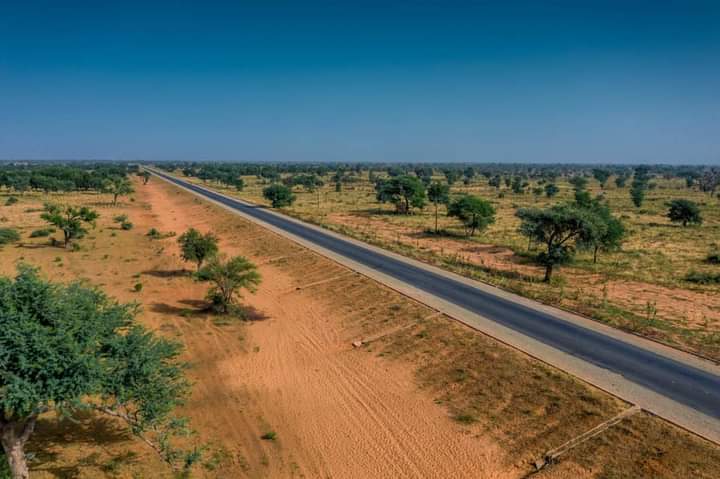 salehzakaryobe's tweet photo. Progress Report: The Ongoing Rehabilitation of Nguru - Gashua - Bayamari Road, Section I (Nguru - Gashua) Phase II (Km 30+000 - Km 62+000) in Yobe State
#FGAtWork
#WorksThatWork
#NextLevelAgenda https://t.co/g7edbCfh8r