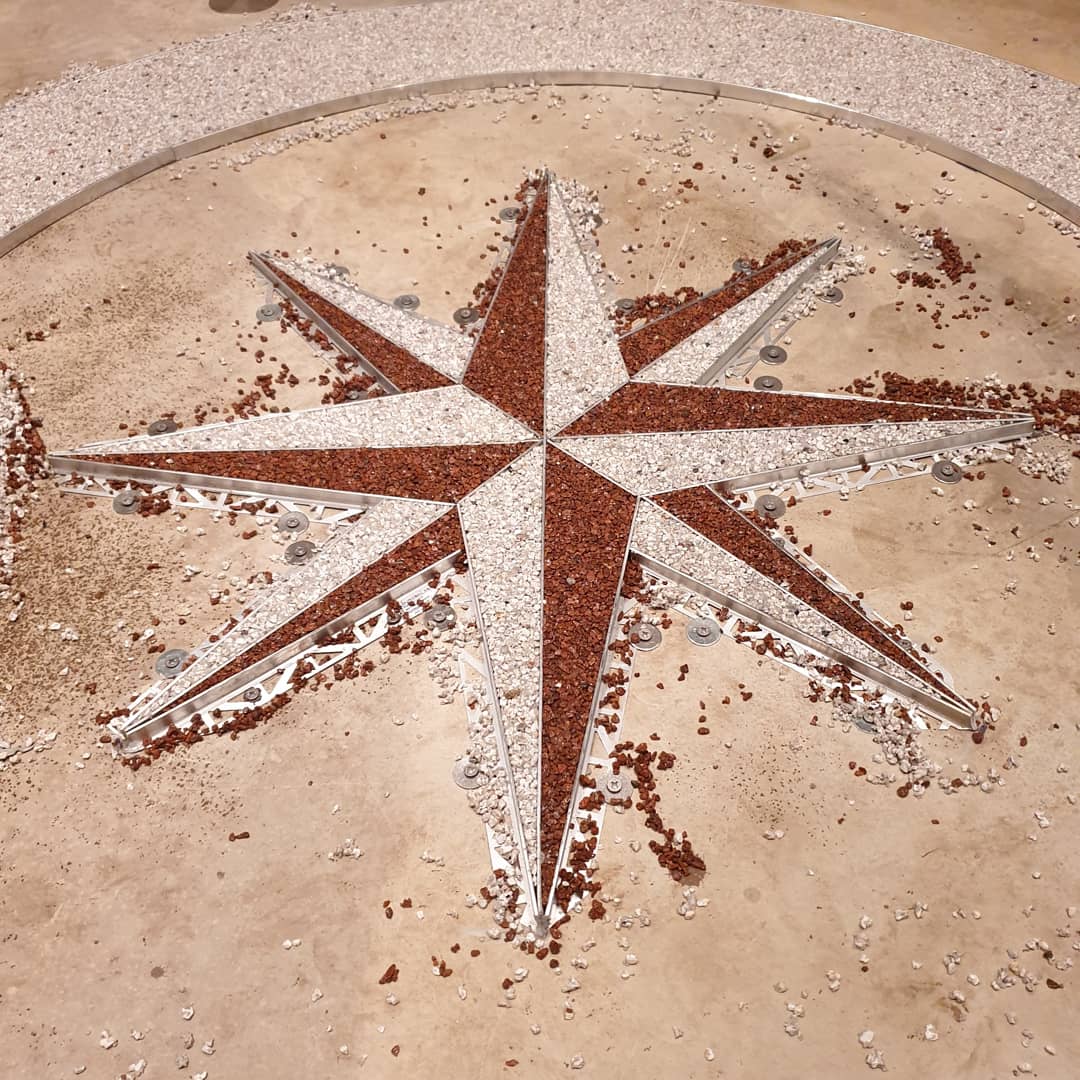 Dural_UK's tweet photo. Our #MondayMotivation is this fantastic piece of work by Resin Bound Surfacing Specialists. It's amazing to see what our profiles can do!
#FlexibleProfiles #Resin #Trims #Project #SendUsYourWork #ResinBrochure #MondayMood https://t.co/P02UthgQ2C