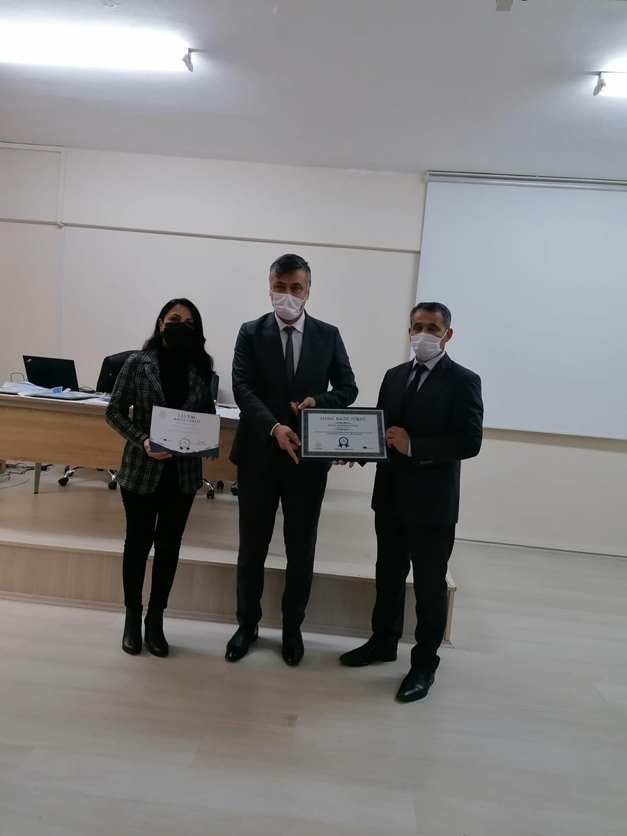 2019 yılında yapmış olduğum çalışmaların ödülünü almaktan ve okuluma Kalite Etiketi kazandirmaktan çok mutluyum.
<a href="/mehmetalikatip1/">Mehmet Ali KATİPOĞLU 🇹🇷</a> <a href="/CoskunESEN57/">Coşkun ESEN</a> <a href="/kocamancihan/">Cihan Kocaman</a> <a href="/tretwinning/">eTwinning Türkiye</a> <a href="/CavitOvali/">Cavit OVALI</a> <a href="/samsunarge/">SAMSUN İL MEM AR-GE</a> <a href="/samsunmem/">Samsun İl Milli Eğitim Müdürlüğü</a>