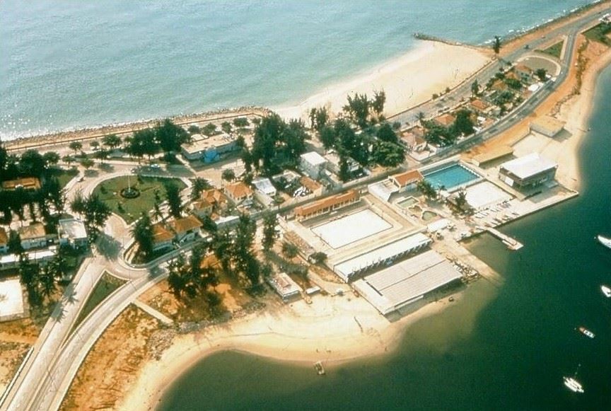 2022vaisgostar's tweet photo. 🇦🇴Angola/Luanda - Anos 70 https://t.co/K8iKjLPSZq