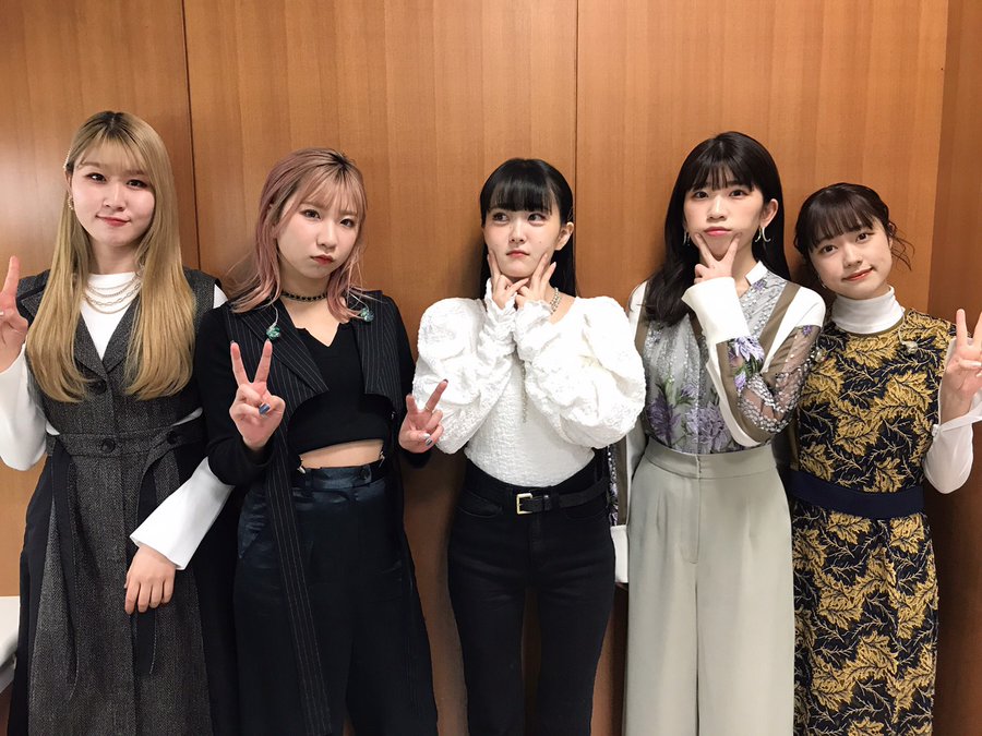 Cdtv Little Glee Monster リトグリ 衣装のブランドは Fashion Express
