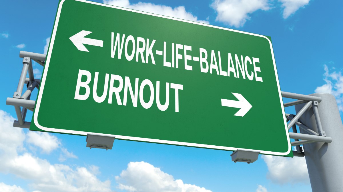 WTS_Software's tweet photo. Our guide ‘Smarter not harder...avoiding the trap of excessive working hours’ identifies common causes of fatigue and the impact of working long hours. https://t.co/g9O6GmTkDe #workinghours #compliance #wellbeing https://t.co/KtRCuIF0Np