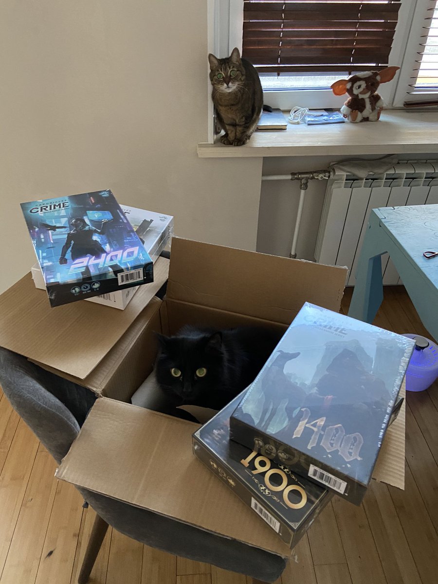 Christmas got early this year! Just got my Kickstarter pledge for Chronicles of Crime and can’t wait to play! Thanks to <a href="/luckyduckgames/">Lucky Duck Games</a> for the best AR experience in board games and <a href="/Happyshops_com/">Happyshops</a> for a speedy delivery. Will I still work today? 😬