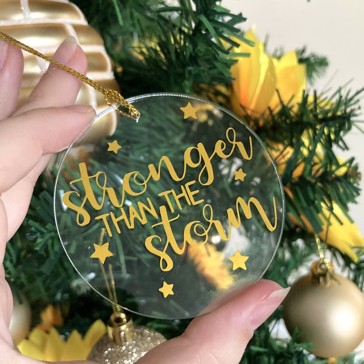 MBGMMBGM's tweet photo. I’m going to treasure this forever 💕 #StrongerThanTheStorm https://t.co/EIK1gM5yDy