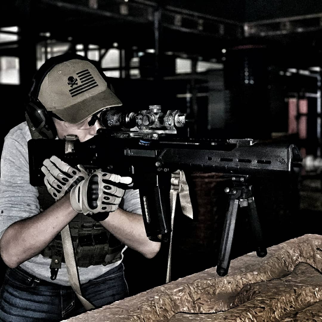masaya_o's tweet photo. マサダスキーです。

#銃を構えるとフォローやrtが来るらしい
#masada
#pts
#acr
#aisoft https://t.co/05CcIiLDi1
