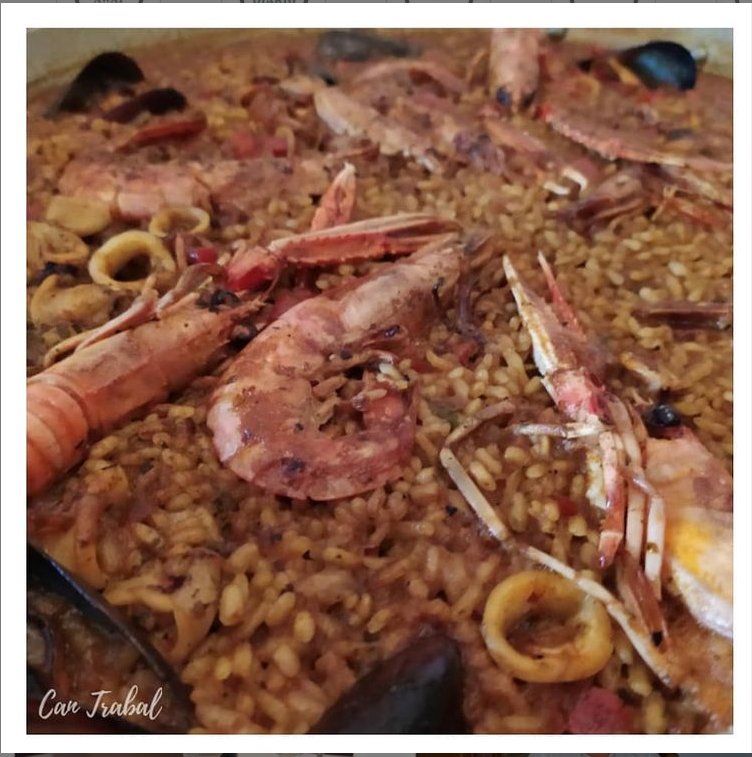 MasiaCanTrabal's tweet photo. Hoy tenemos menú diario, con nuestra espectacular paella recién hecha para disfrutar en la Masia o en casa 
Llama al📞𝟗𝟑 𝟒𝟕𝟒 𝟔𝟔 𝟐𝟐 o envía email 𝐢𝐧𝐟𝐨@𝐥𝐚𝐦𝐚𝐬𝐢𝐚𝐜𝐚𝐧𝐭𝐫𝐚𝐛𝐚𝐥.𝐜𝐨𝐦
 #paellasparallevar #masiacantrabal #cantrabal #cornella #cornelladellobregat https://t.co/N2qbjrnerb