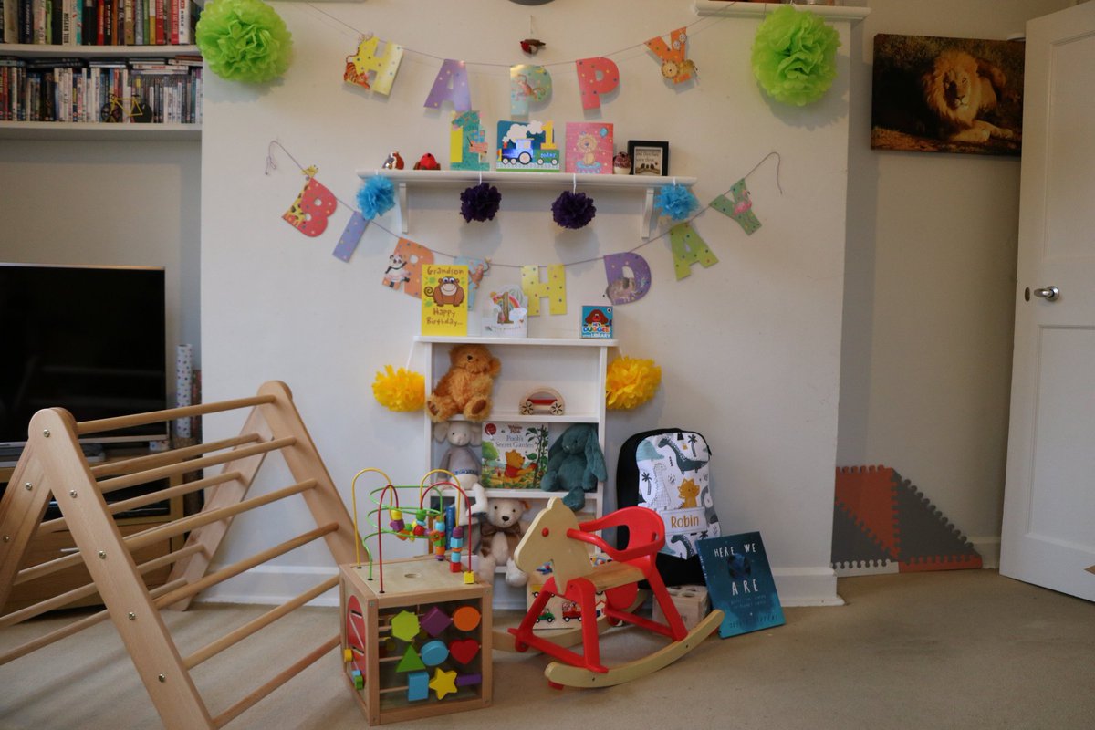 BenendenNorris's tweet photo. The youngest member of Norris turns 1 today. Happy birthday Robin! 🎉🎂 https://t.co/WLhlqLEASe