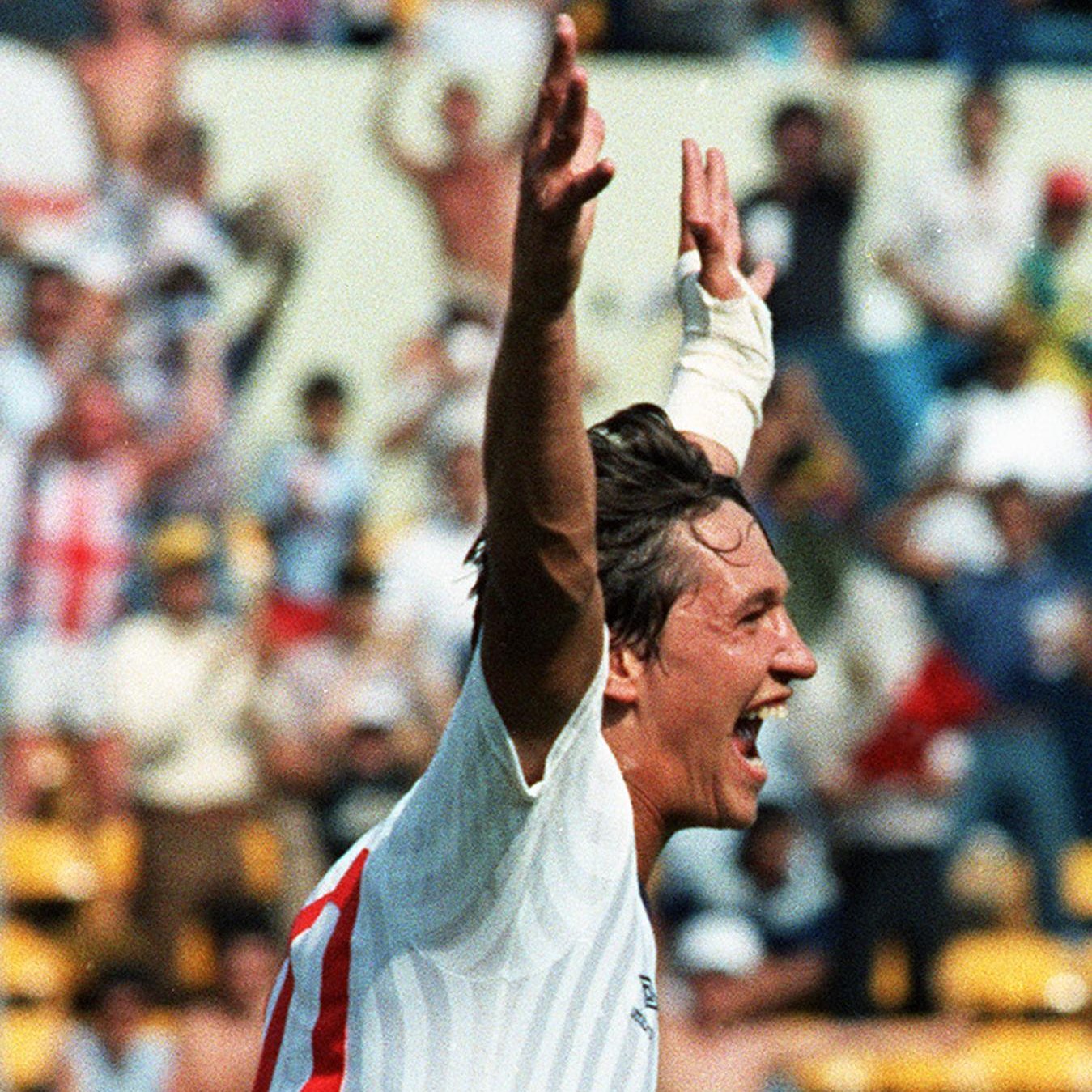 Happy 60th birthday to Gary Lineker   World Cup Golden Boot winner Mr Match of the Day Crisps iconc 